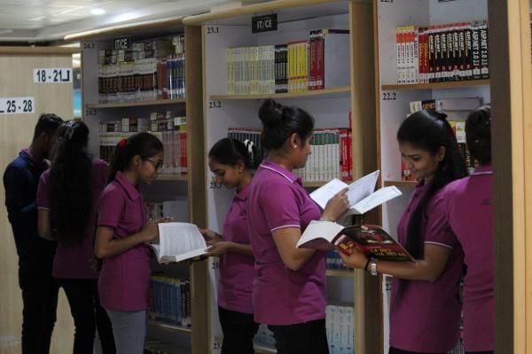 Gardi Vidyapith Rajkot Library photo 13